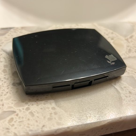 Luxurious Lancôme Color Design Palette - Shimmering Neutrals Eyeshadows - Picture 5 of 6